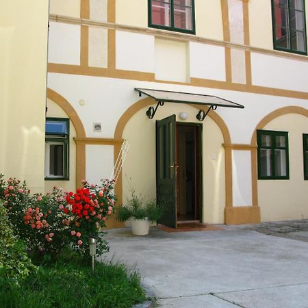 Baroque Apartment Загреб Екстериор снимка