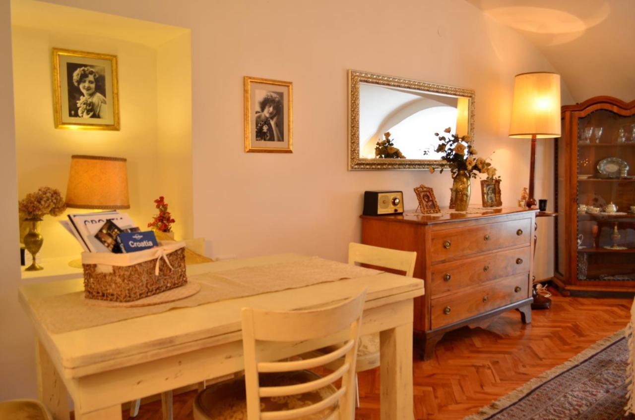 Baroque Apartment Загреб Екстериор снимка